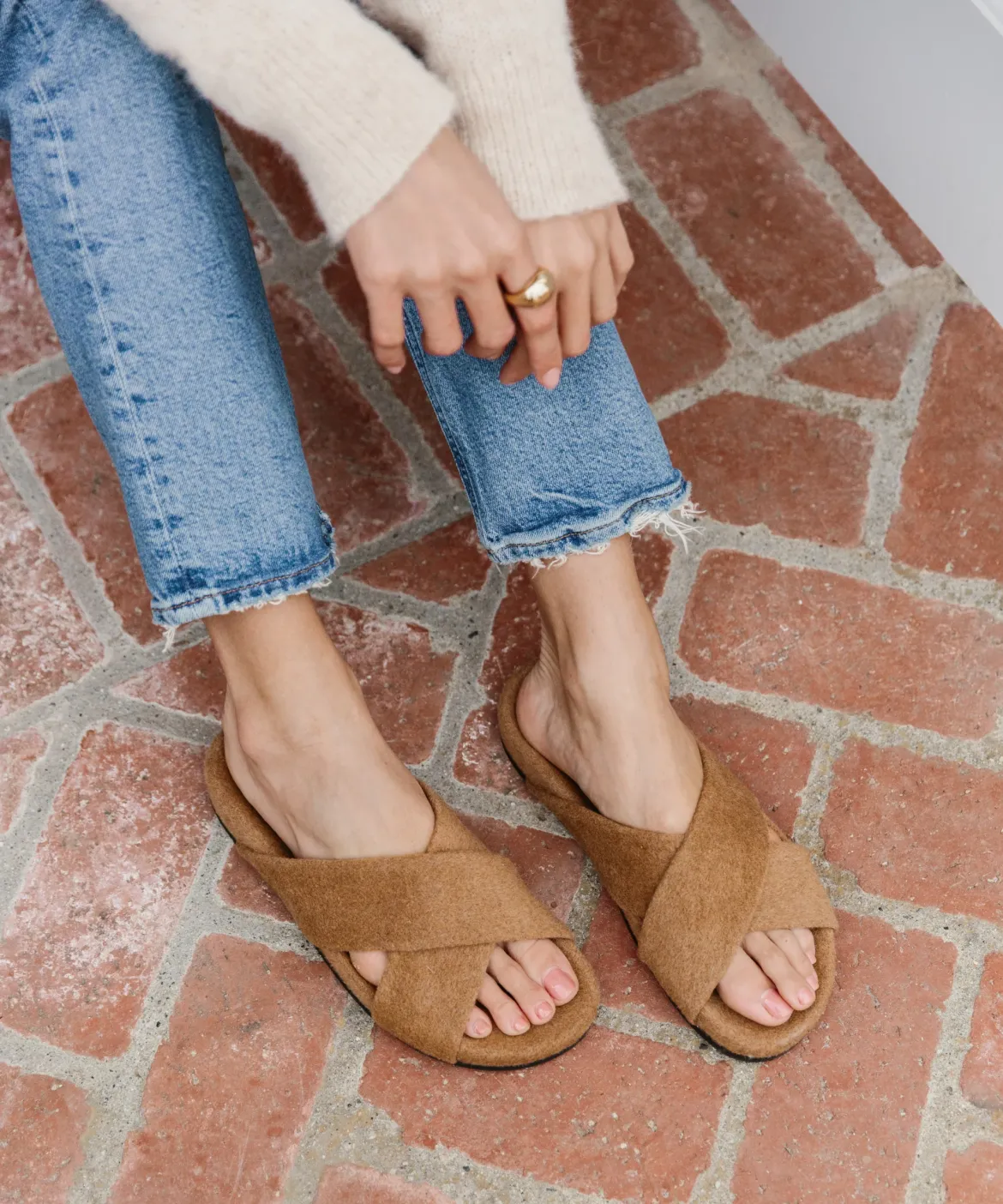 Jenni Kayne Cabin Crossover Sandal Camel Discount