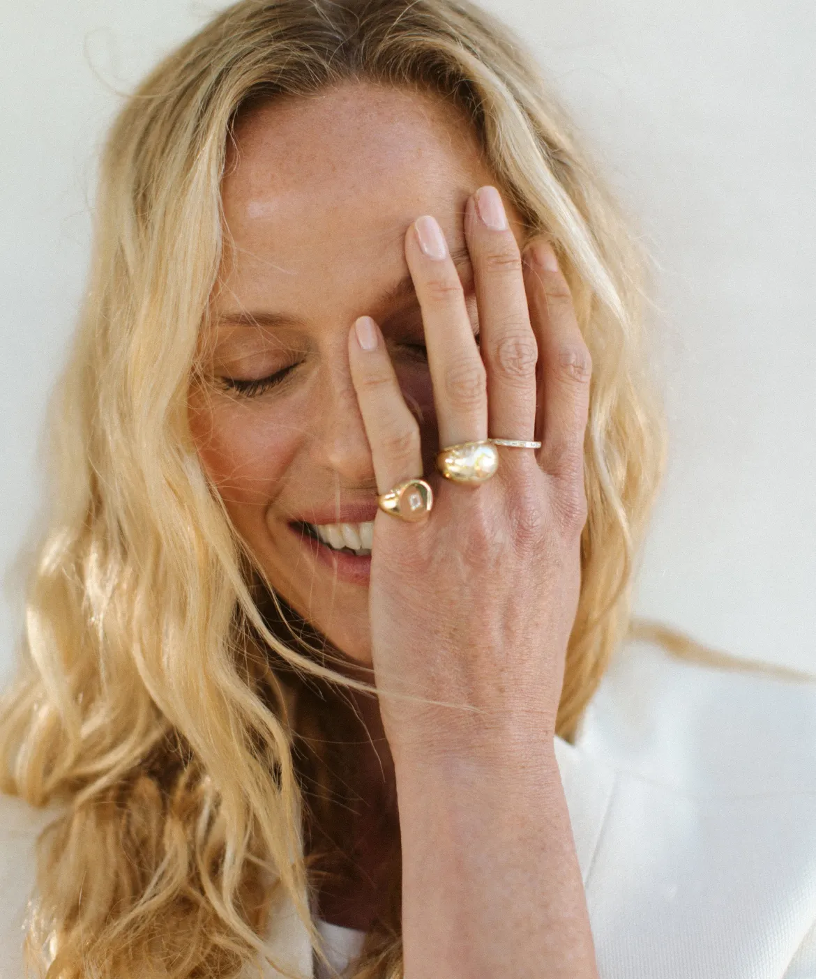 Jenni Kayne Gemma Baguette Signet Ring Gold Discount