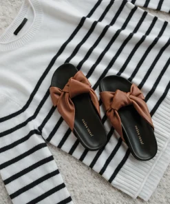 Jenni Kayne Leather Knot Sandal Saddle Hot