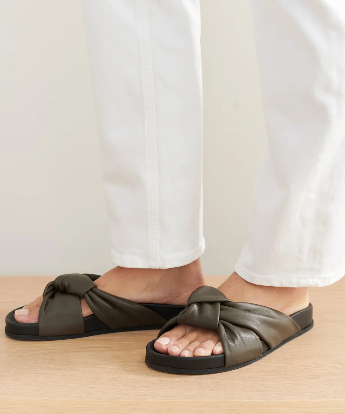 Jenni Kayne Leather Knot Sandal Olive Best