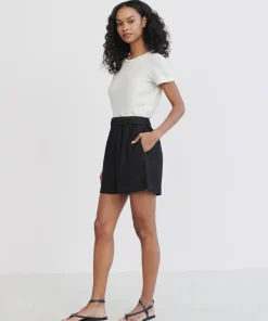 Jenni Kayne Linen Logan Short Black Clearance