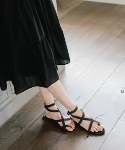 Jenni Kayne Oiled Leather Strappy Sandal Black Fashion