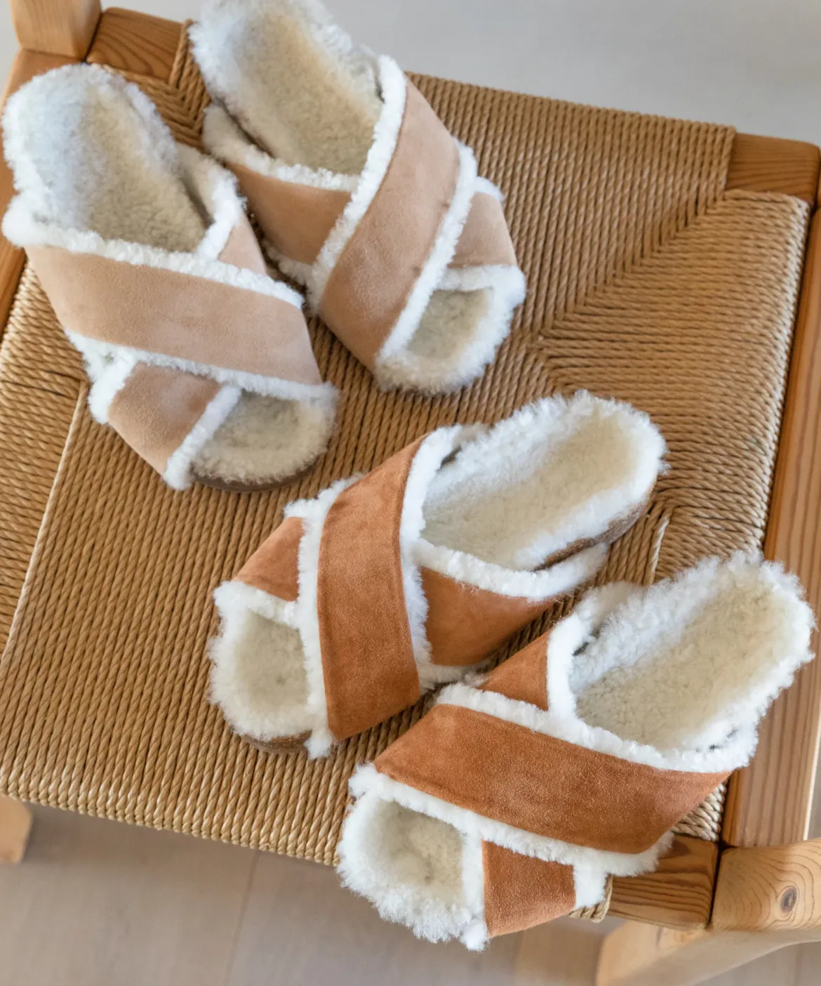 Jenni Kayne Shearling-Lined Crossover Sandal Saddle Best