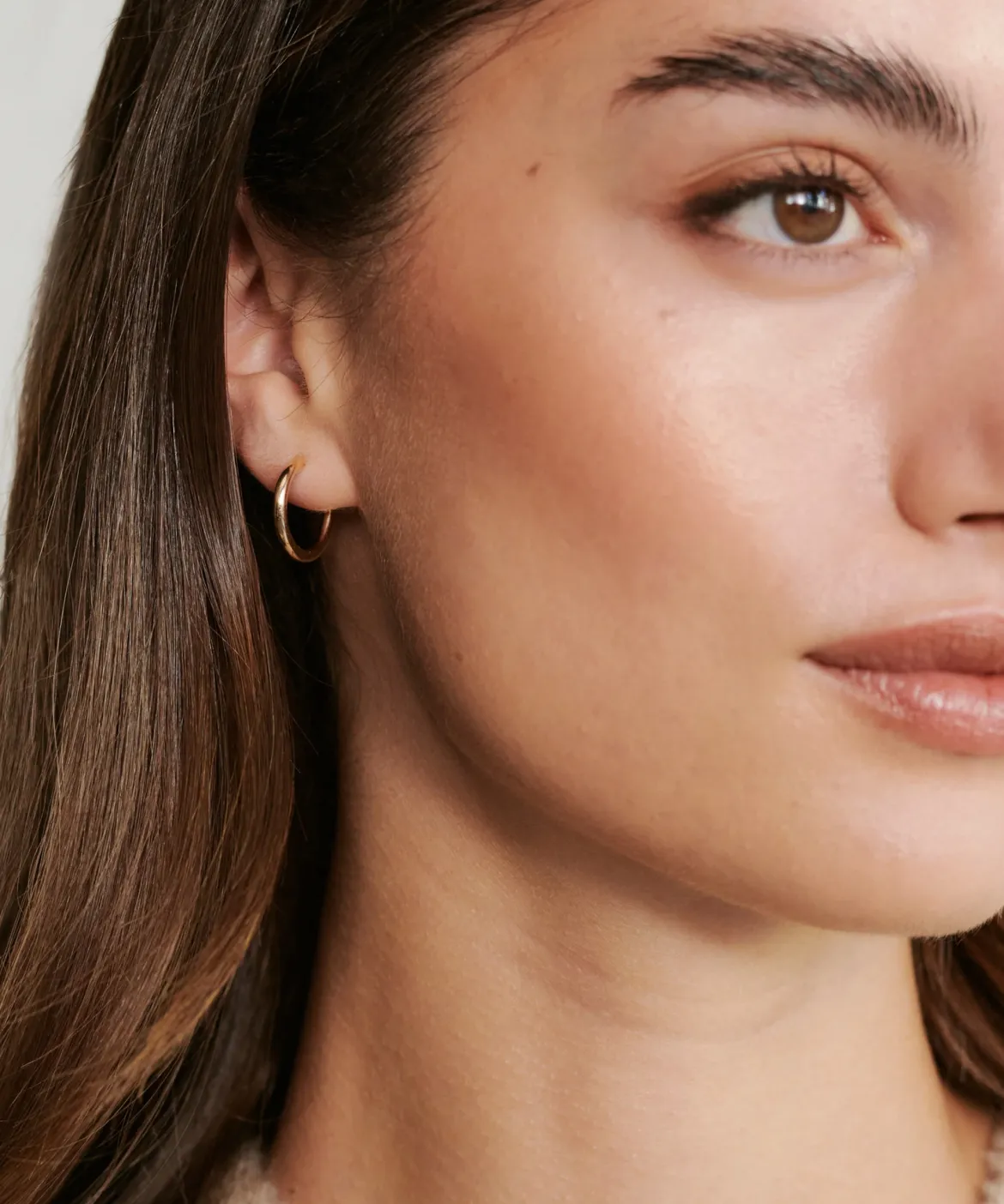 Jenni Kayne Small Eloise Hoops Gold Hot